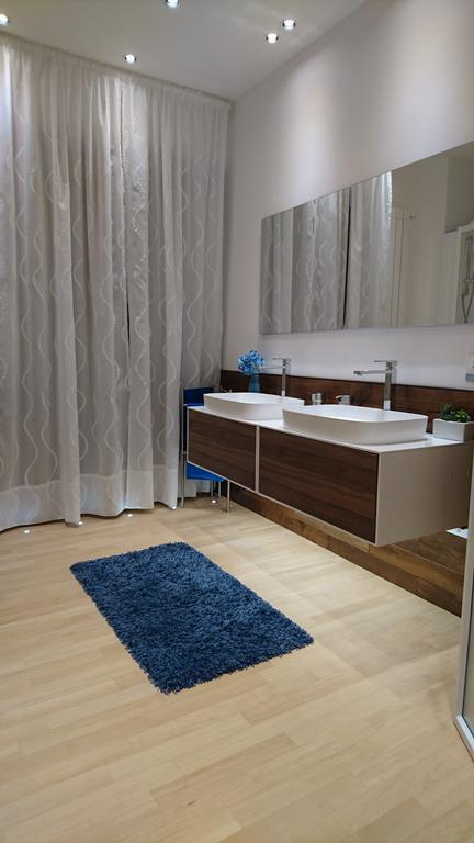 Upper Panzió Pescara Kültér fotó